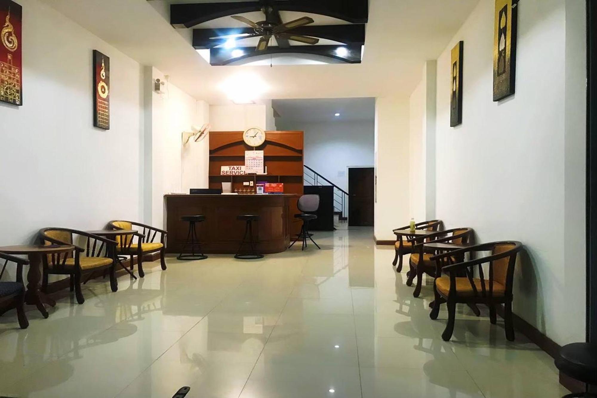 Praew Mansion Hotel Pantai Kamala Bagian luar foto